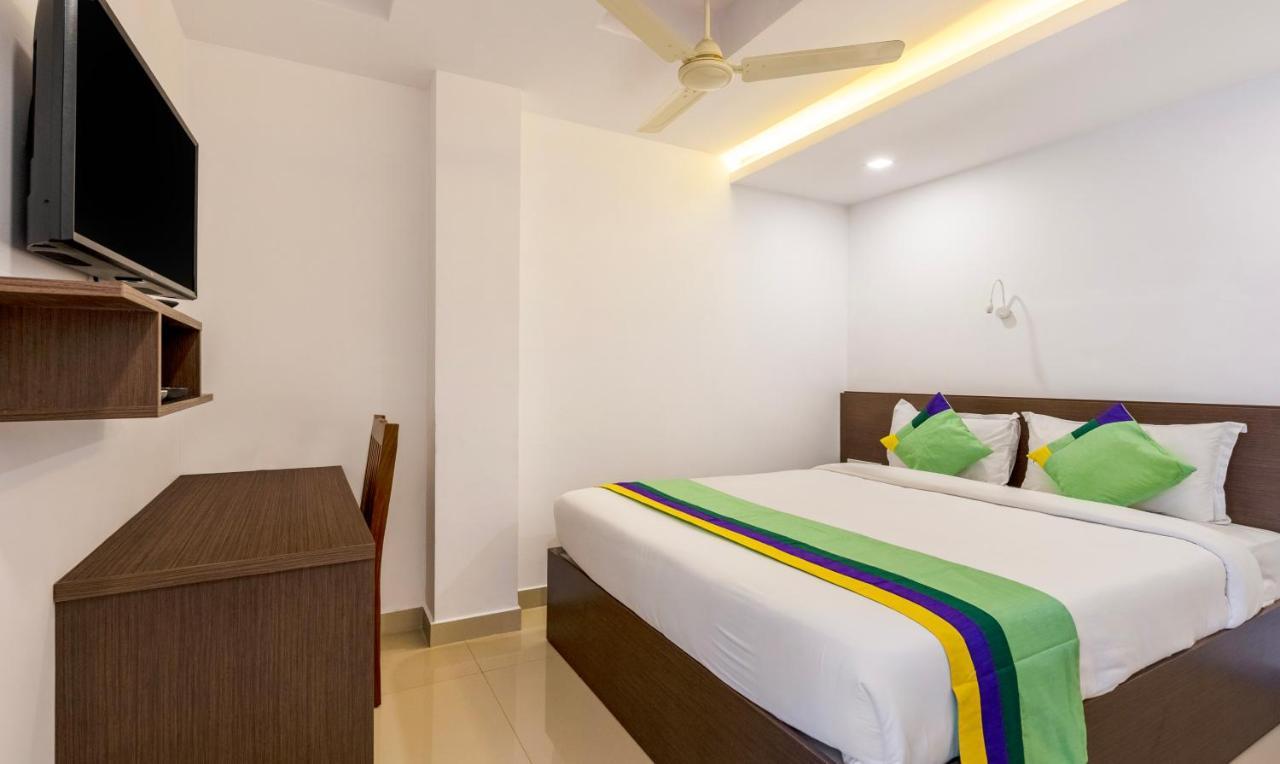 Treebo Trend Airport Avenue Plaza Cochin Airport Ξενοδοχείο Kochi Εξωτερικό φωτογραφία
