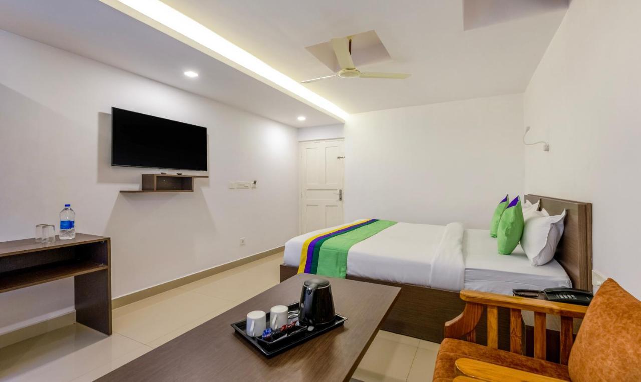Treebo Trend Airport Avenue Plaza Cochin Airport Ξενοδοχείο Kochi Εξωτερικό φωτογραφία